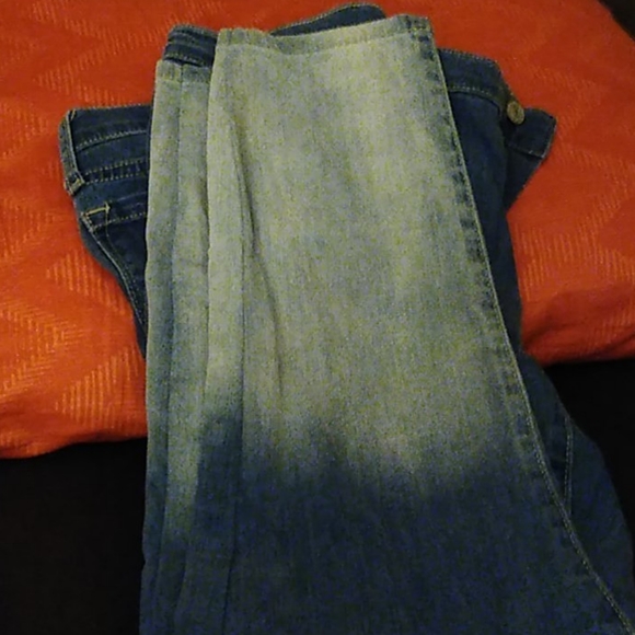 Jeans - Picture 5 of 12